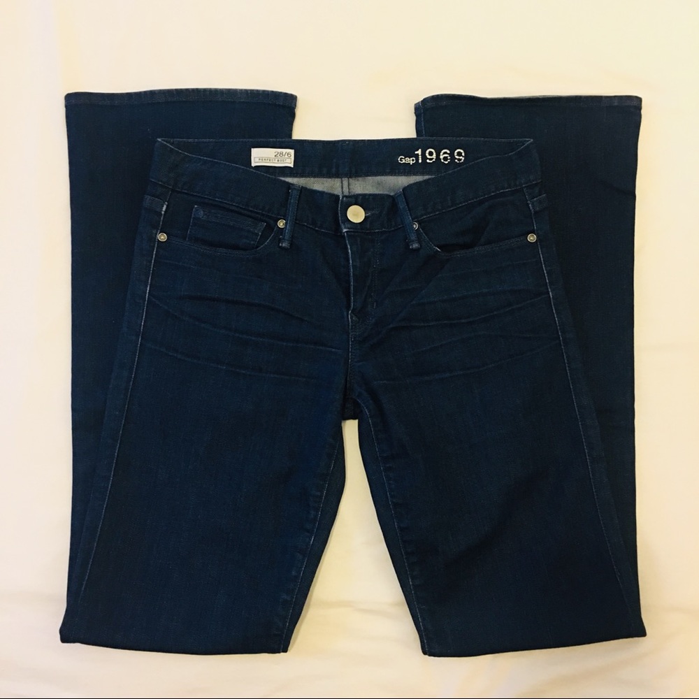 Gap 1969 Dark Wash Low-Rise Bootcut Jeans - 28" Waist